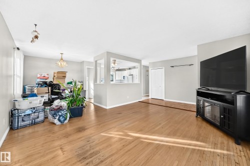 9828 164 Street Nw, Edmonton, AB 