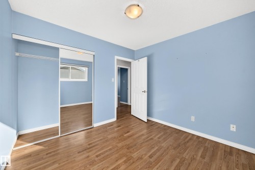 9828 164 Street Nw, Edmonton, AB 