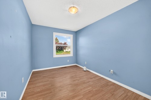9828 164 Street Nw, Edmonton, AB 