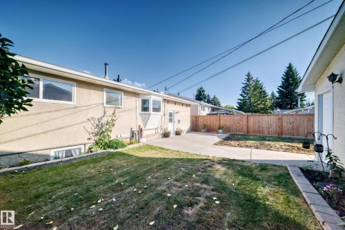 9828 164 Street Nw, Edmonton, AB 