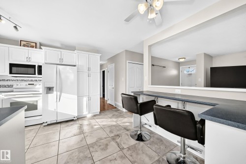 9828 164 Street Nw, Edmonton, AB 