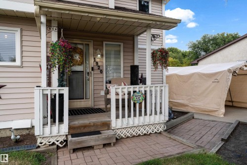 1920 145 Avenue Nw, Edmonton, AB 