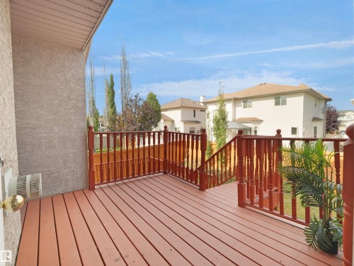 2832 36B Avenue Nw, Edmonton, AB 