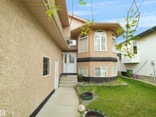 2832 36B Avenue Nw, Edmonton, AB 