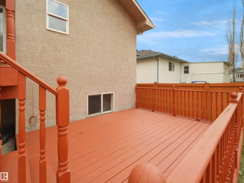 2832 36B Avenue Nw, Edmonton, AB 