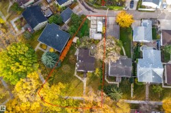 11704 135A Street NW  Edmonton, AB T5M 1L5