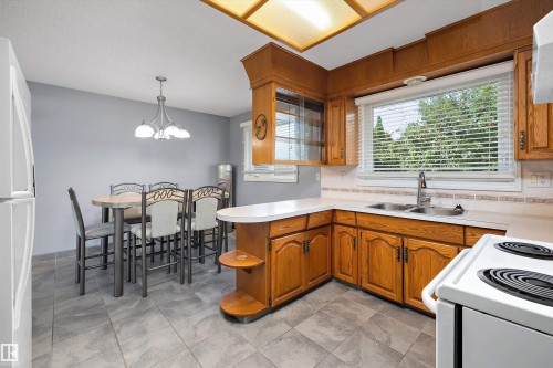 13304 73 Street Nw, Edmonton, AB 