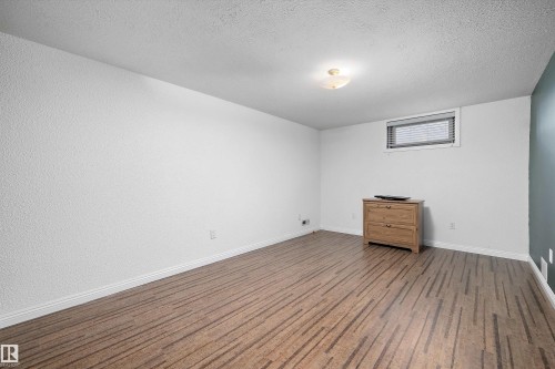 13304 73 Street Nw, Edmonton, AB 