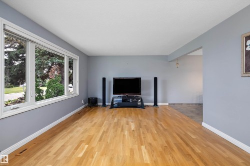 13304 73 Street Nw, Edmonton, AB 