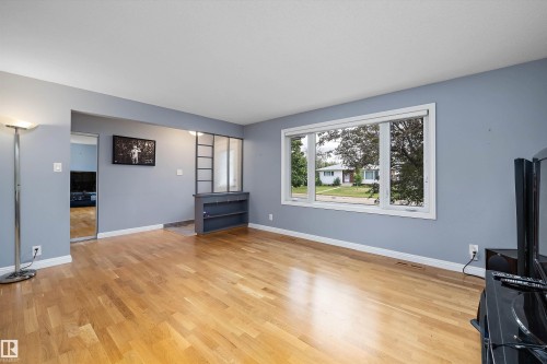 13304 73 Street Nw, Edmonton, AB 
