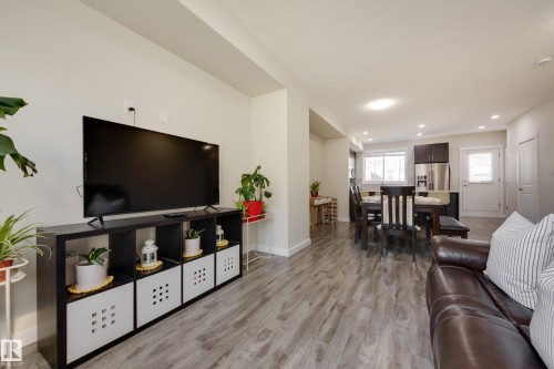 #102 903 Crystallina Nera Wy Nw, Edmonton, AB 
