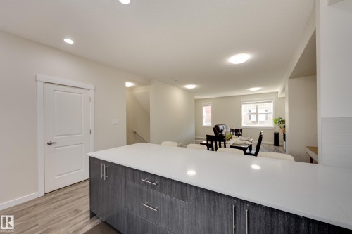 #102 903 Crystallina Nera Wy Nw, Edmonton, AB 