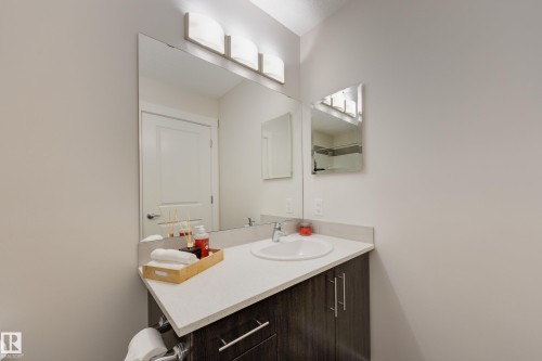 #102 903 Crystallina Nera Wy Nw, Edmonton, AB 