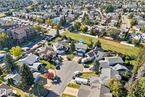 Residential neighborhood featuring single-family homes and multi-story apartment buildings - 3924 26A Avenue Nw, Edmonton, AB 