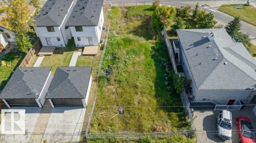 Expansive undeveloped lot with existing chain-link fencing - 10712 149 Street Nw, Edmonton, AB 