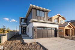31 NEWBURY Circle   Sherwood Park, AB T8B 0G1