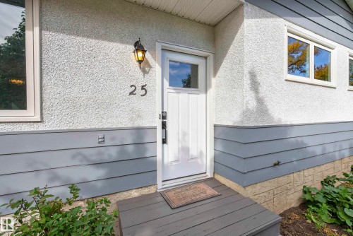 25 Milburn Crescent, Sherwood Park, AB 