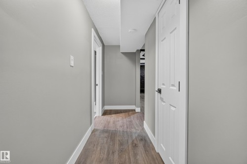 25 Milburn Crescent, Sherwood Park, AB 