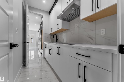 4311 36 St, Beaumont, AB 