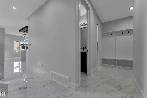 4311 36 St, Beaumont, AB 
