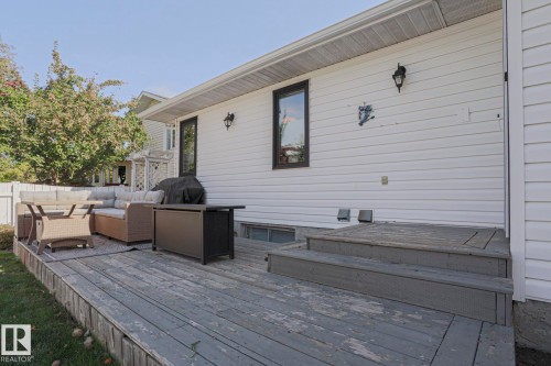 Additional content - 2 Hillview Crescent, Sherwood Park, AB 