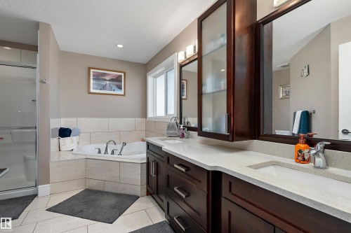 3620 Claxton Place Sw, Edmonton, AB 