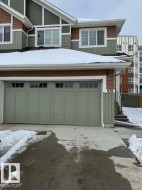 938 Daniels Loop Southwest  Edmonton, AB T6W 4Y4