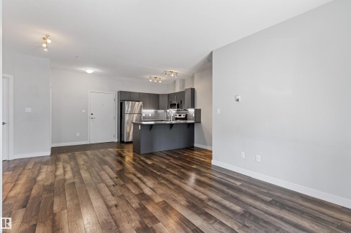 #210 10611 117 St Nw, Edmonton, AB 