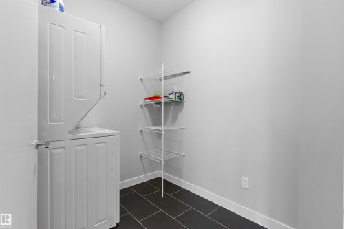 #210 10611 117 St Nw, Edmonton, AB 