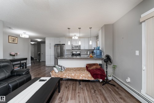 #302 2229 44 Av Nw, Edmonton, AB 