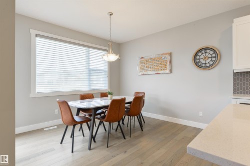 1348 157 Street Sw, Edmonton, AB 