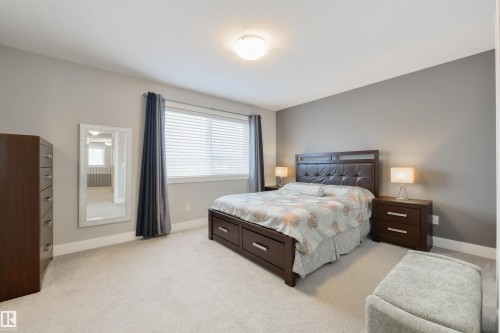 1348 157 Street Sw, Edmonton, AB 