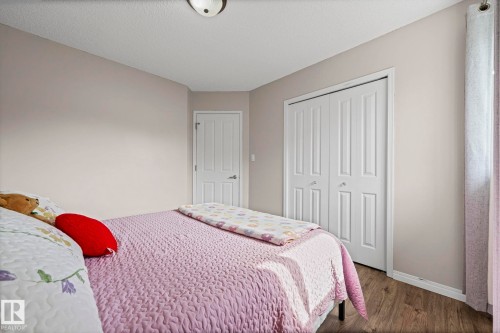 3113 41A Avenue Nw, Edmonton, AB 