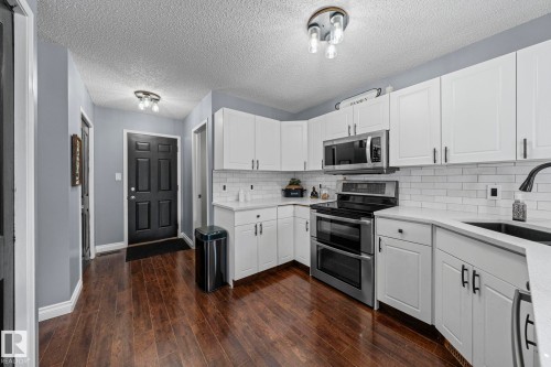 3113 41A Avenue Nw, Edmonton, AB 