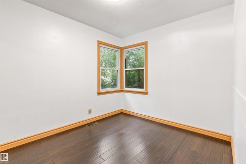 11230 75 Avenue Nw, Edmonton, AB 