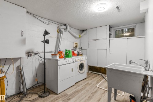 11230 75 Avenue Nw, Edmonton, AB 