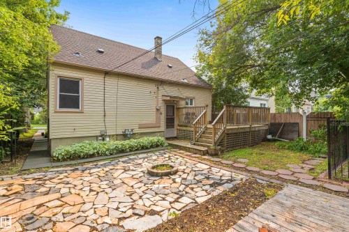 11230 75 Avenue Nw, Edmonton, AB 