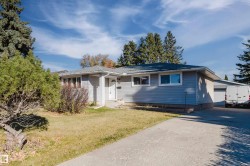 67 STARLING Drive  Sherwood Park, AB T8A 0A6