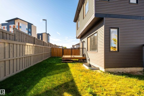 22003 93 Avenue Nw, Edmonton, AB 