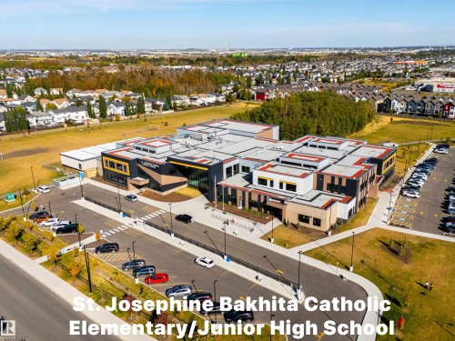22003 93 Avenue Nw, Edmonton, AB 