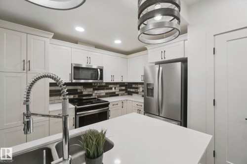 1024 Berg Place, Leduc, AB 