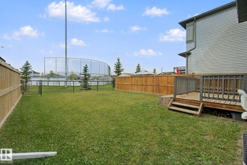 1024 Berg Place, Leduc, AB 