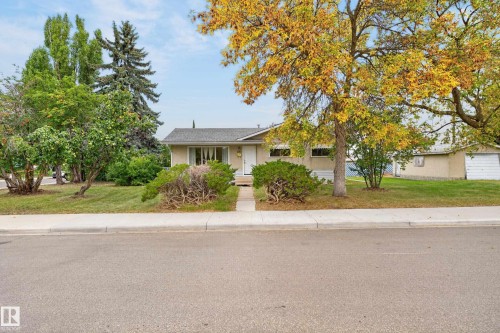 10508 60A Avenue Nw, Edmonton, AB 
