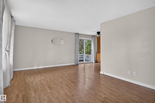 10508 60A Avenue Nw, Edmonton, AB 