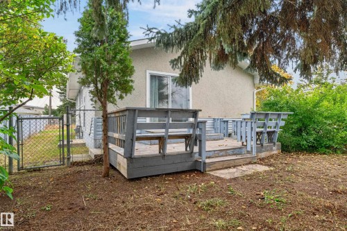 10508 60A Avenue Nw, Edmonton, AB 