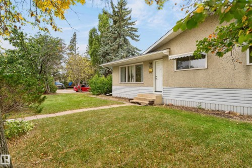 10508 60A Avenue Nw, Edmonton, AB 