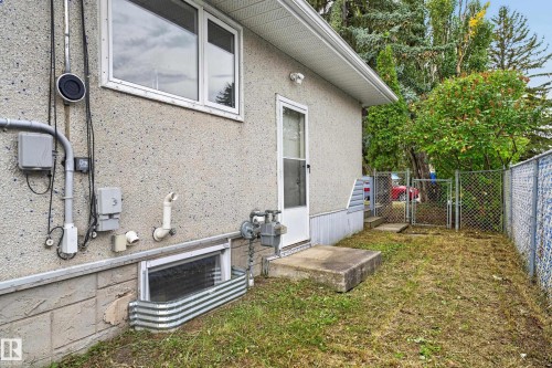 10508 60A Avenue Nw, Edmonton, AB 
