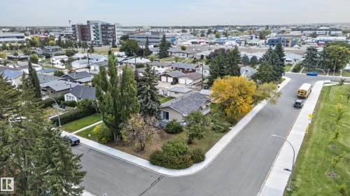10508 60A Avenue Nw, Edmonton, AB 