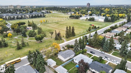 10508 60A Avenue Nw, Edmonton, AB 