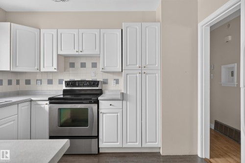 10508 60A Avenue Nw, Edmonton, AB 